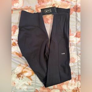 NWT 1st Phorm ELEMENTS LEGGING - REGULAR (27.5" INSEAM) in black. Size small.